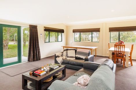 Photo of property in 435 Aranui Road, Kairanga, Palmerston North, 4475