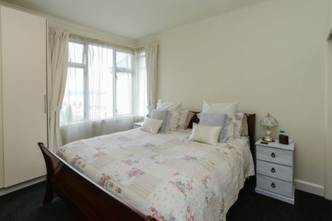 Photo of property in 5 Milton Terrace, Hospital Hill, Napier, 4110