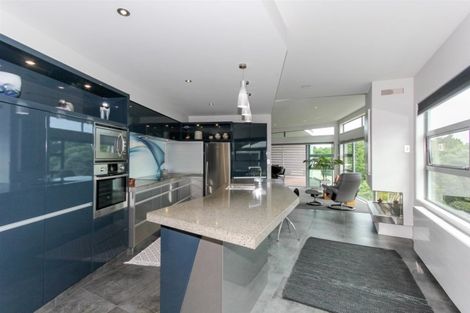 Photo of property in 46 Victoria Road, New Plymouth, 4310