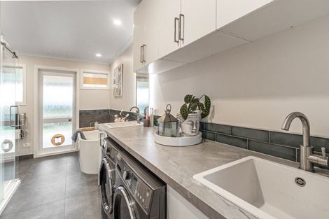 Photo of property in 464 Bald Hill Road, Waiuku, 2681