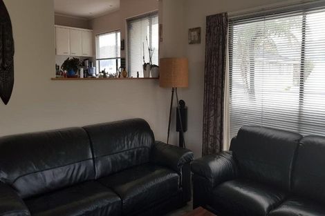 Photo of property in 17 Fuller Grove, Woburn, Lower Hutt, 5010