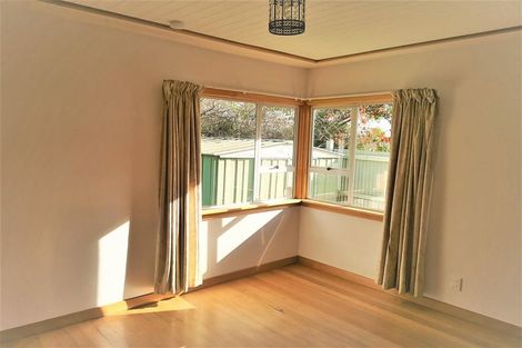 Photo of property in 1 Freyberg Avenue, Stoke, Nelson, 7011