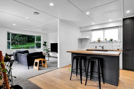 Photo of property in 46 Oranga Street, Marfell, New Plymouth, 4310