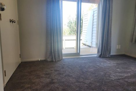 Photo of property in 22 Bowes Crescent, Strathmore Park, Wellington, 6022