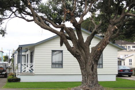 Photo of property in 57 Whiteley Street, Moturoa, New Plymouth, 4310