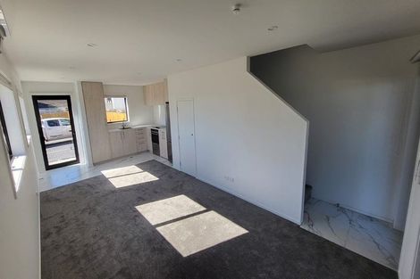 Photo of property in 1/137 Tirimoana Road, Te Atatu South, Auckland, 0602