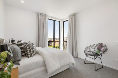 Photo of property in 2 Amber Court, Stonefields, Auckland, 1072