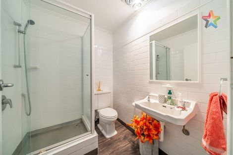 Photo of property in 15 Summit Road, Fairfield, Lower Hutt, 5011