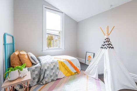 Photo of property in 49 Lonsdale Street, New Brighton, Christchurch, 8083