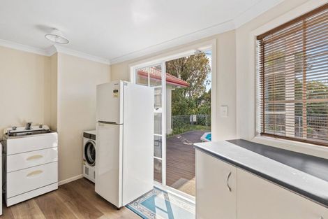 Photo of property in 305 Mangorei Road, Merrilands, New Plymouth, 4312