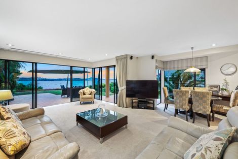 Photo of property in 37 Clyside Avenue, Half Moon Bay, Auckland, 2012