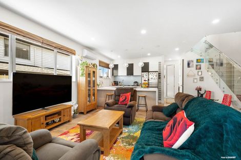 Photo of property in 16 Kaipuke Crescent, Gulf Harbour, Whangaparaoa, 0930