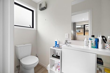 Photo of property in 83 Jack Hanley Drive, Jacks Point, Queenstown, 9371