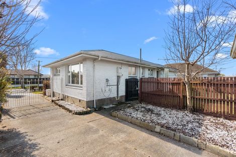 Photo of property in 53 Greendale Avenue, Avonhead, Christchurch, 8042