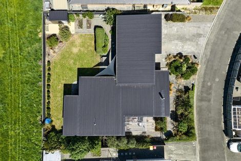 Photo of property in 2 Pukeko Lane, Carterton, 5713