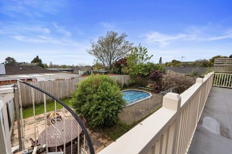 Photo of property in 16 Williams Drive, Te Puke, 3119