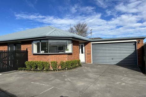 Photo of property in 1/14 Innisfree Place, Northwood, Christchurch, 8051