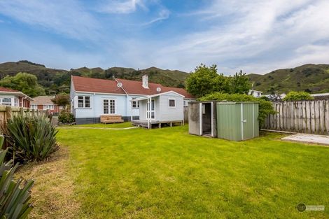 Photo of property in 6 Toomath Street, Naenae, Lower Hutt, 5011
