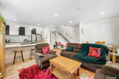 Photo of property in 16 Kaipuke Crescent, Gulf Harbour, Whangaparaoa, 0930