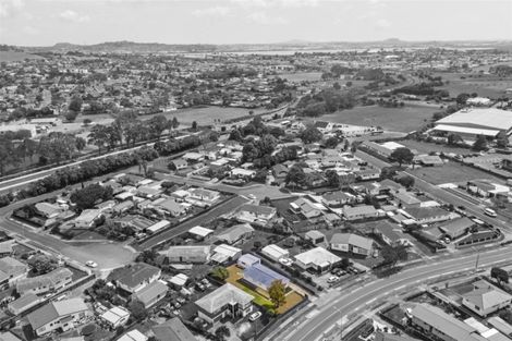 Photo of property in 18 Orly Avenue, Mangere, Auckland, 2022