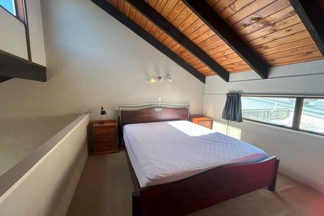 Photo of property in 2/68 Maunganui Road, Mount Maunganui, 3116