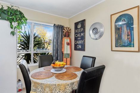 Photo of property in 1/1216 Papamoa Beach Road, Papamoa Beach, Papamoa, 3118