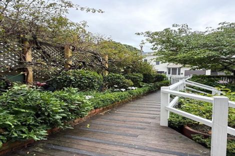 Photo of property in 17 Park Street, Thorndon, Wellington, 6011