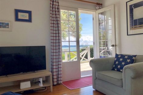 Photo of property in 12 Brind Road, Russell, 0202