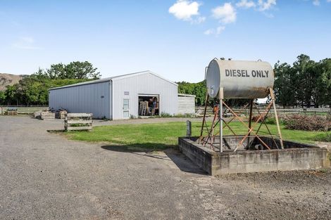 Photo of property in 43 School Road, Te Horo, Otaki, 5582