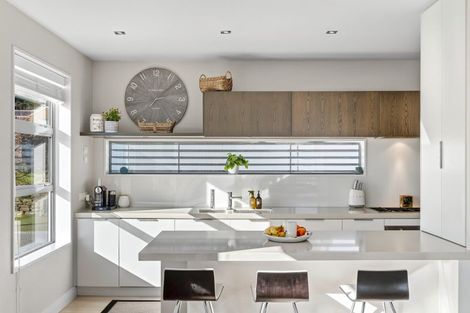 Photo of property in 6 Clearview Street, Wanaka, 9305