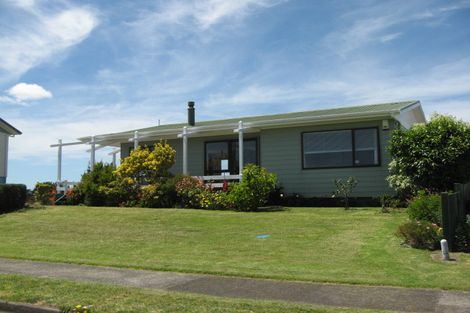 Photo of property in 174 Torkar Road, Clarks Beach, 2122