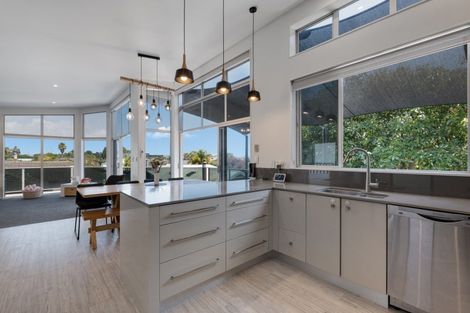 Photo of property in 17b Valley Road, Mount Maunganui, 3116