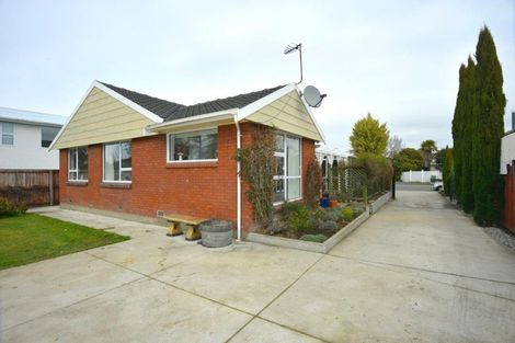 Photo of property in 120 Kendal Avenue, Burnside, Christchurch, 8053