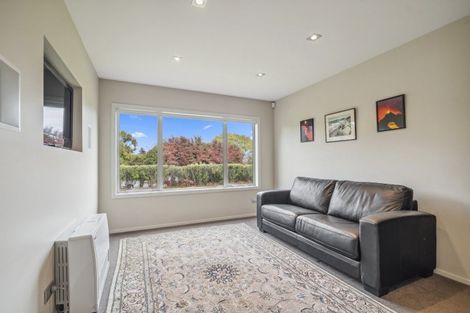 Photo of property in 1/46 Shepherd Road, Waipahihi, Taupo, 3330