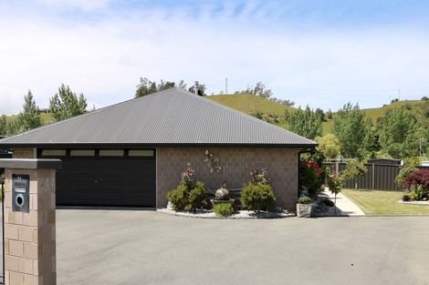 Photo of property in 44 Blue Stone Drive, Waiareka Junction, Oamaru, 9401