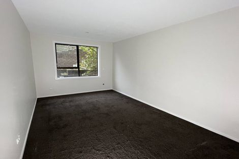 Photo of property in 11 Kinnel Grove, Papakowhai, Porirua, 5024