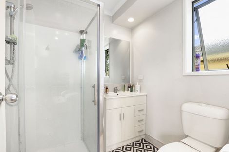 Photo of property in 23 Nobleman Place, Hamilton East, Hamilton, 3216