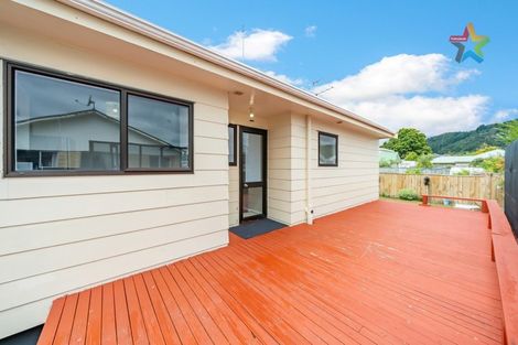 Photo of property in 1/25a Ward Street, Trentham, Upper Hutt, 5018