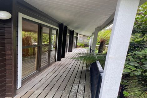 Photo of property in 17 Ivy Terrace, Moana, 7872