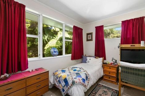 Photo of property in 44 Middleton Road, Johnsonville, Wellington, 6037