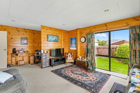 Photo of property in 57 Tiro Tiro Road, Levin, 5510