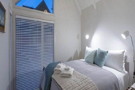 Photo of property in 4 The Cliffs, Britannia Heights, Nelson, 7010