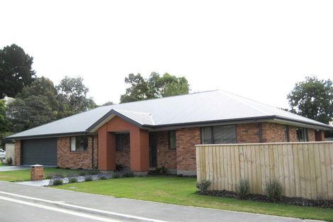 Photo of property in 1 The Tors, Heathcote Valley, Christchurch, 8022