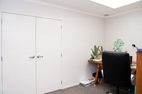 Photo of property in 23 Mcdonnell Road, Arrowtown, 9302