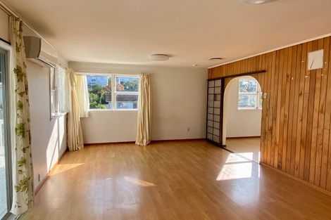 Photo of property in 84 Salamanca Road, Sunnynook, Auckland, 0620