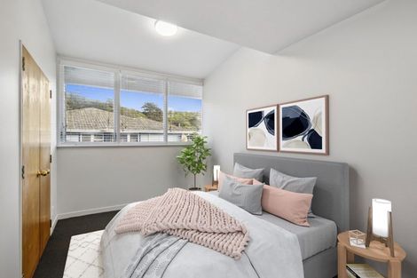 Photo of property in 6a Ahuriri Street, Strathmore Park, Wellington, 6022