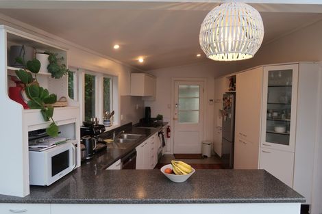 Photo of property in 18 Charlotte Avenue, Brooklyn, Wellington, 6021