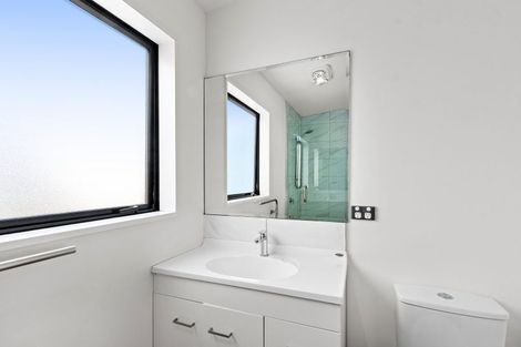 Photo of property in 2/250 Worcester Street, Christchurch Central, Christchurch, 8011