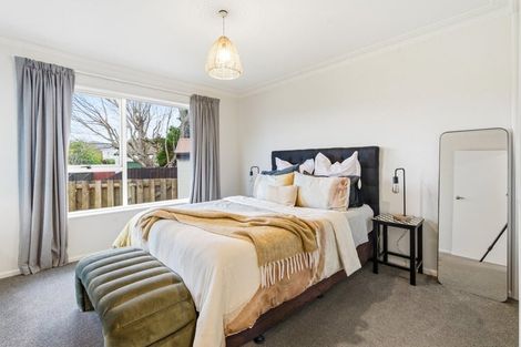 Photo of property in 2a Mallett Place, Halswell, Christchurch, 8025