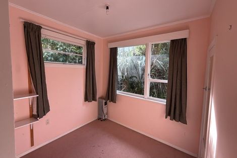 Photo of property in 251 Dowse Drive, Maungaraki, Lower Hutt, 5010